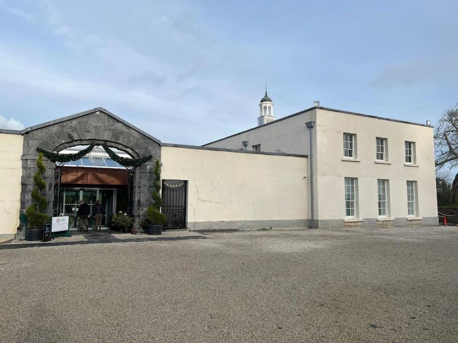 Glencree Air Apartment Kilmeaden ภายนอก รูปภาพ