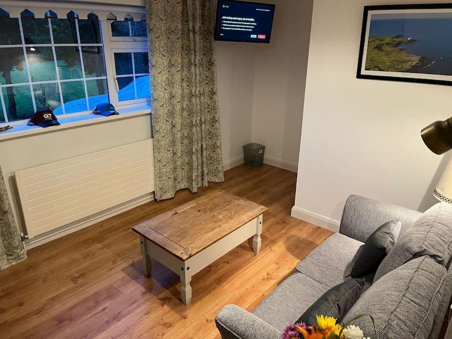 Glencree Air Apartment Kilmeaden ภายนอก รูปภาพ