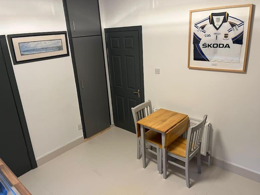 Glencree Air Apartment Kilmeaden ภายนอก รูปภาพ
